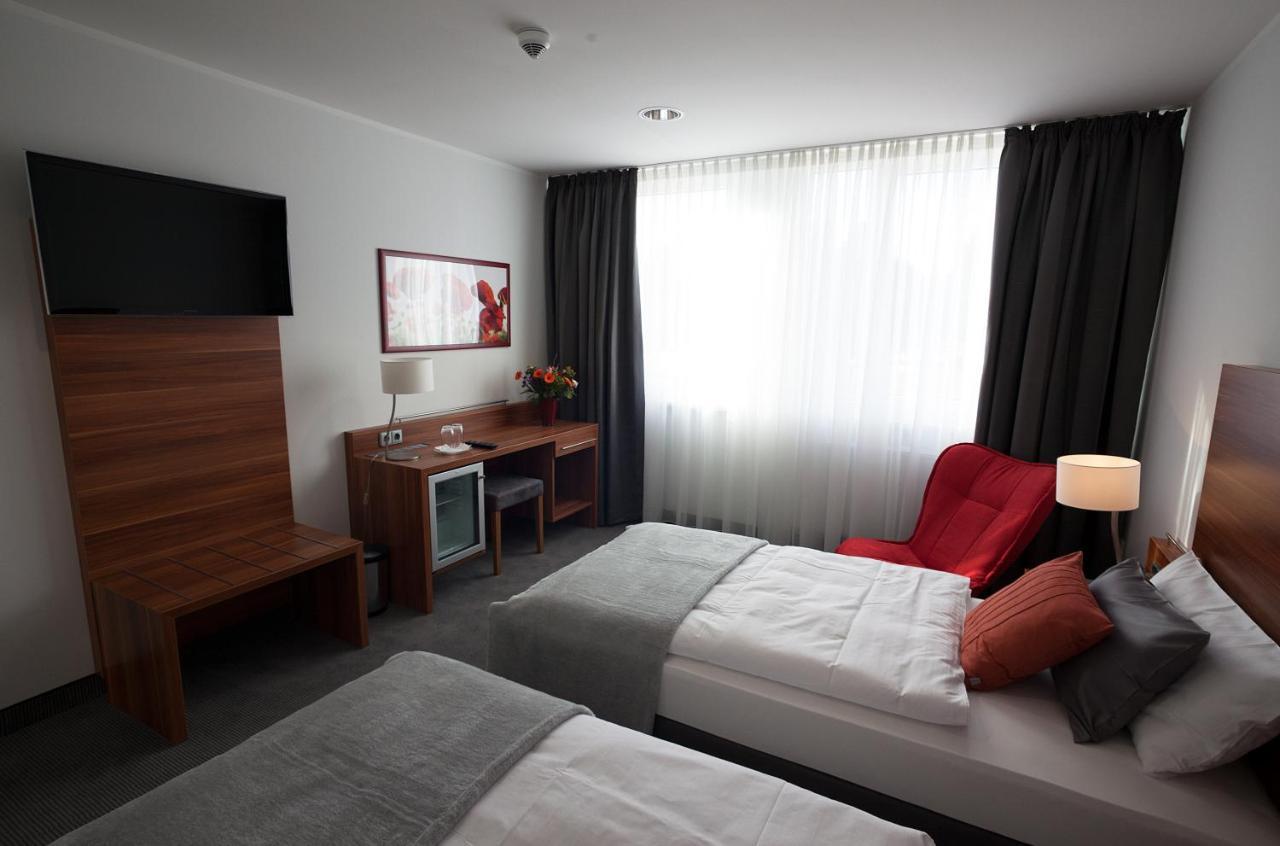 Stockheim  Hotel Burgholz מראה חיצוני תמונה